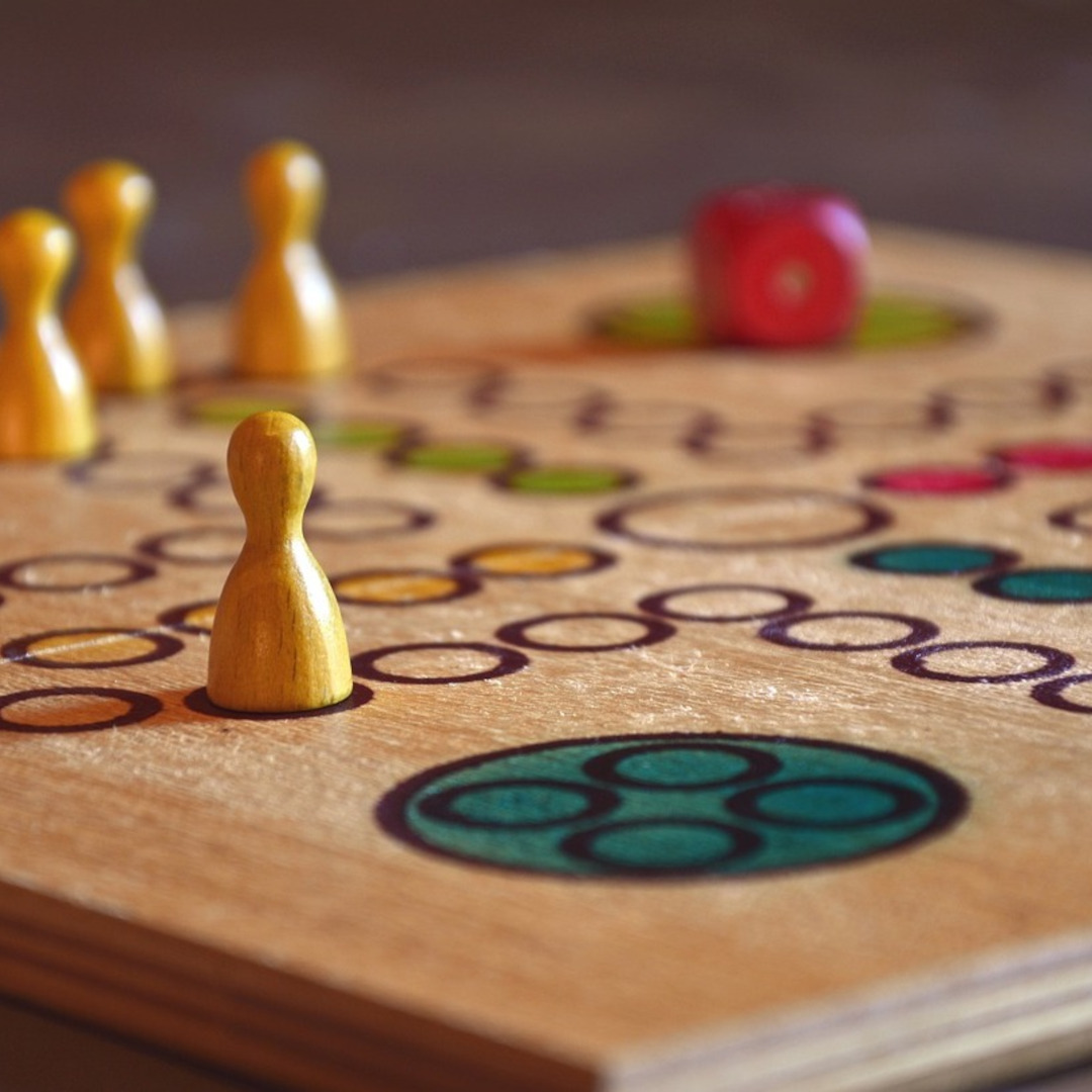 Spielbrett mit Figuren